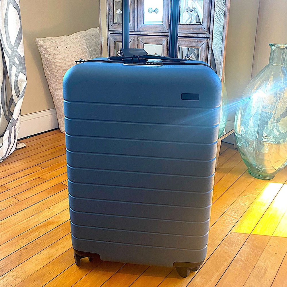 AWAY Luggage - The Carry-On in Coast